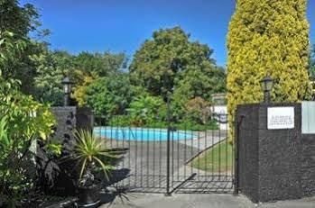 A'La Vista Motel Palmerston North Exterior photo