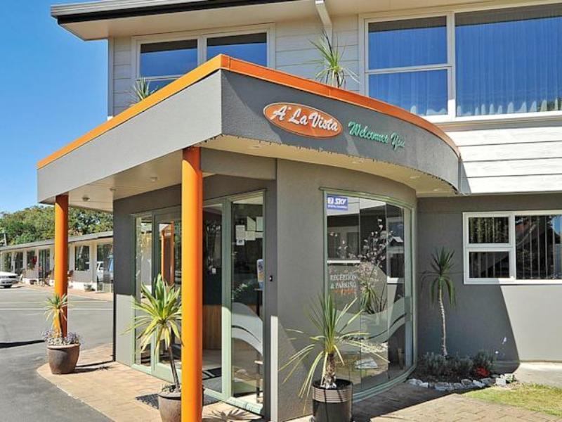 A'La Vista Motel Palmerston North Exterior photo